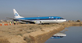 KLM - Boeing - B737-400 (PH-BTC) flight KL1673